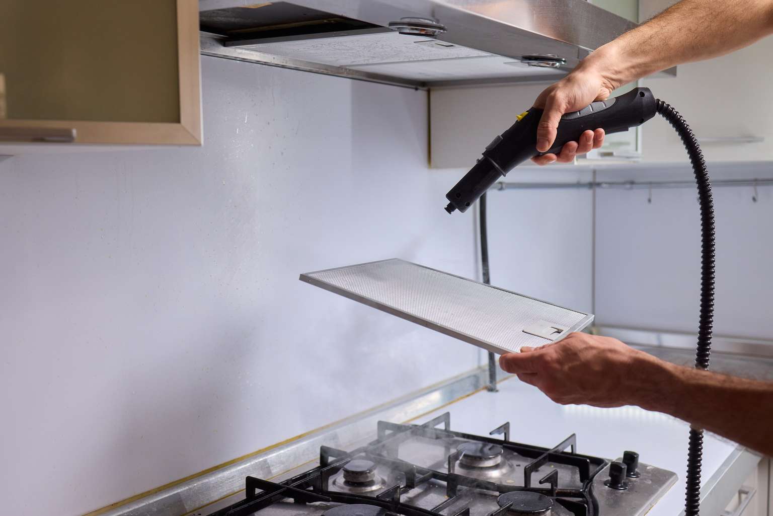 High-to-low dusting and floors during residential deep cleaning